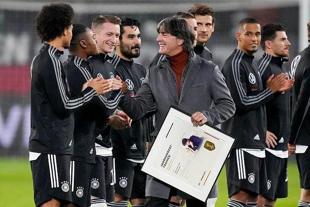 开云官网-德国队和勒夫说再见，勒夫不和执教说再见